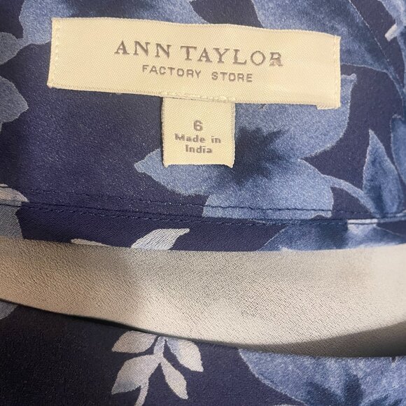 Ann Taylor Factory blue skirt size 6 - Picture 4 of 6